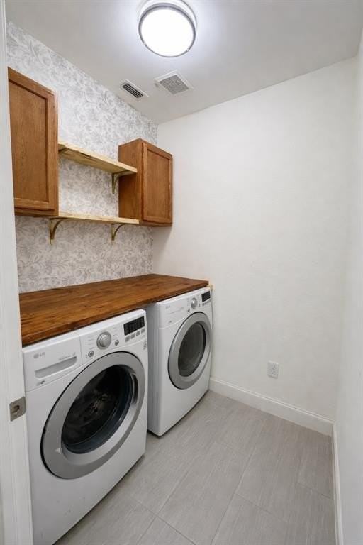 7704 Danuers Ln - Photo 7 of 21