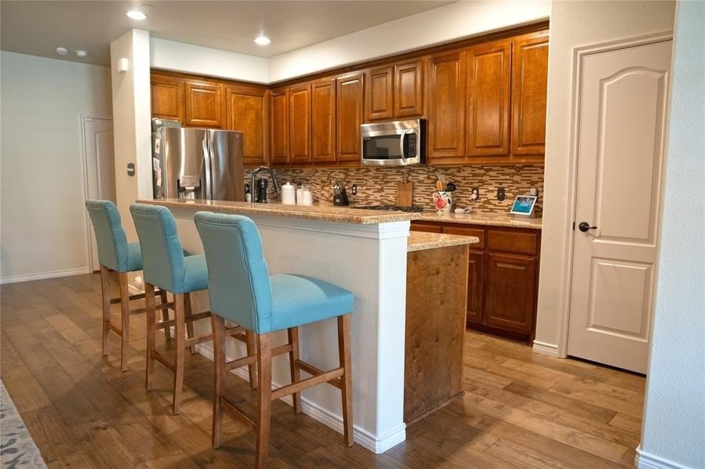 2829 Sheridan Dr - Photo 4 of 22