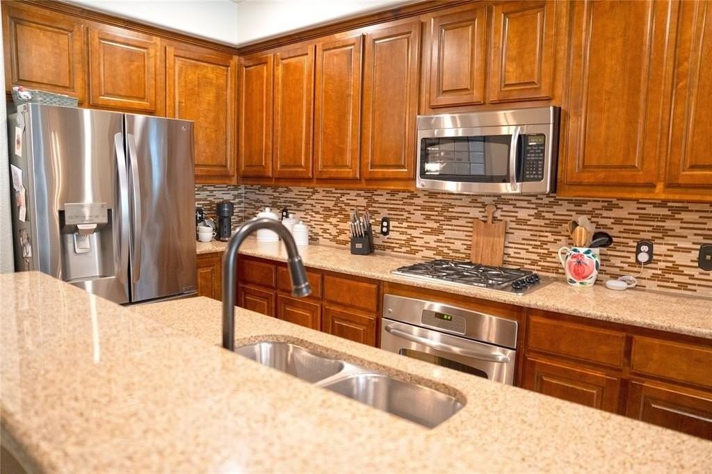 2829 Sheridan Dr - Photo 6 of 22