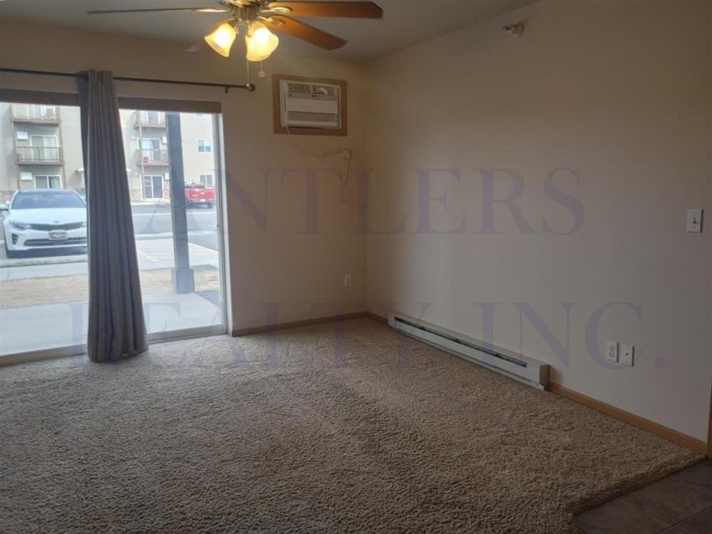 2844 Kent Ave #W11 - Photo 4 of 8