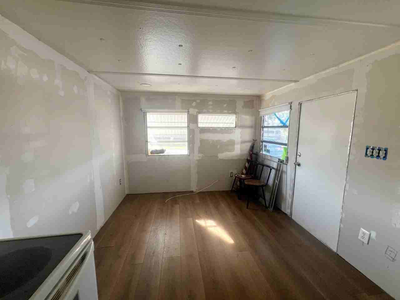 616 Cortez Rd W #L37 - Photo 5 of 8