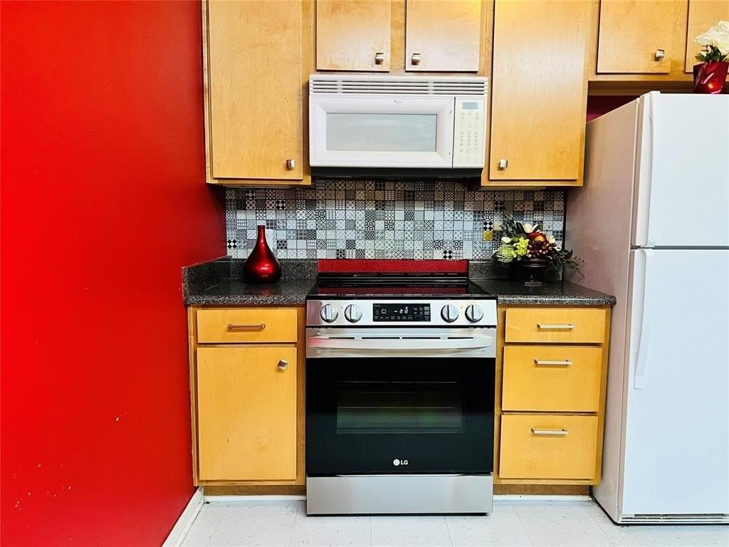 2200 Classen Blvd #1132 - Photo 6 of 27