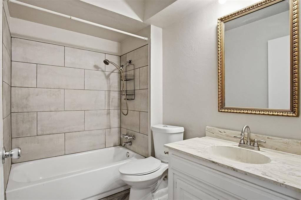 11317 N Florida Ave - Photo 6 of 11