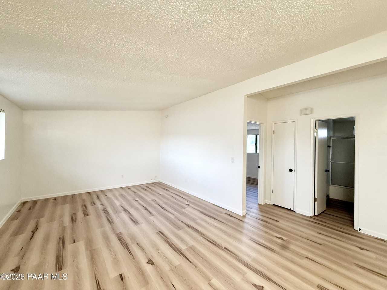 8617 E Yavapai Rd Apt 1 - Photo 3 of 8
