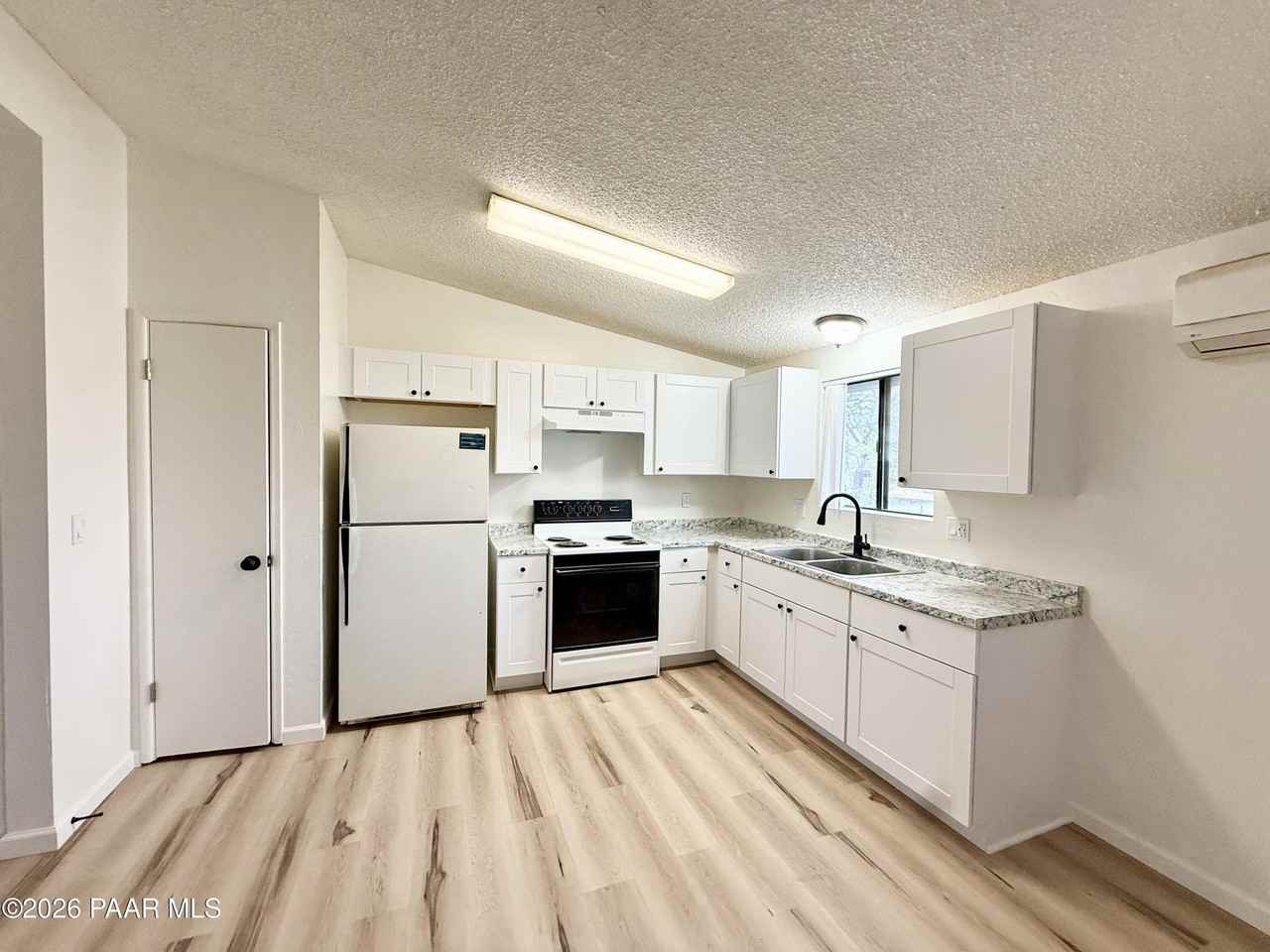 8617 E Yavapai Rd Apt 1 - Photo 5 of 8