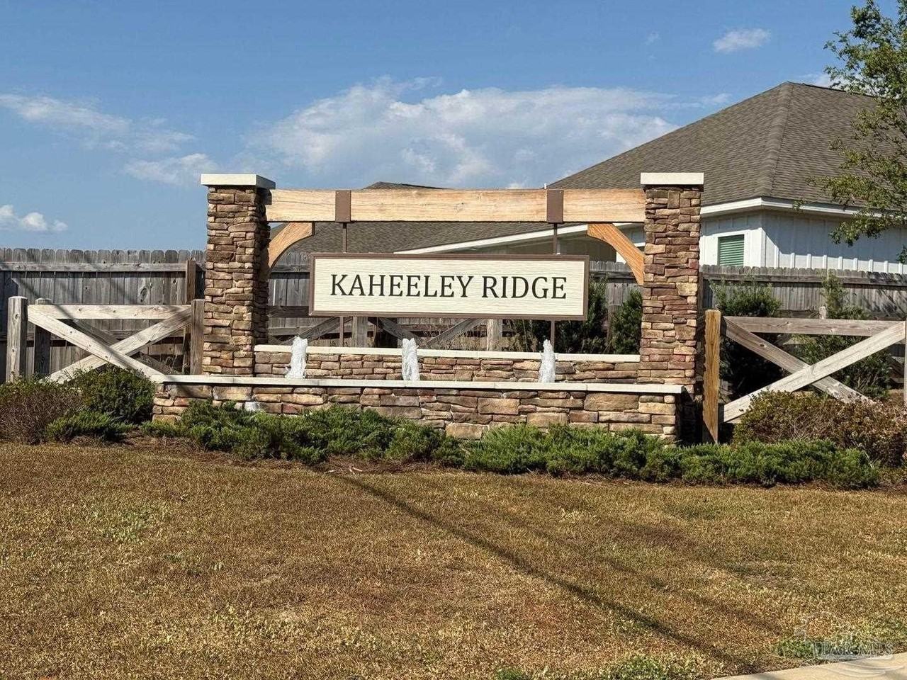 10709 Davenport Loop - Photo 2 of 28