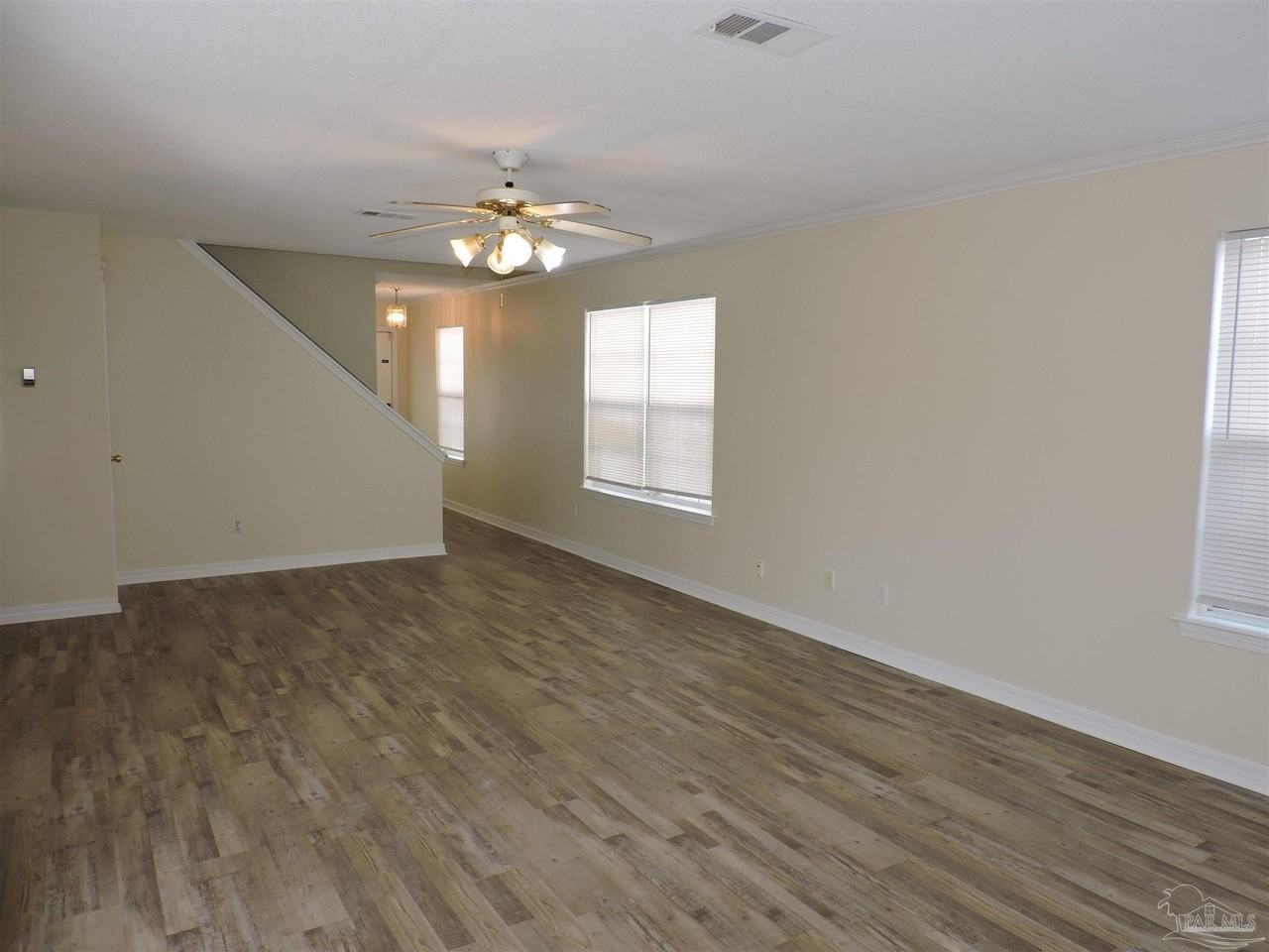 3296 Two Sisters Way - Photo 5 of 23