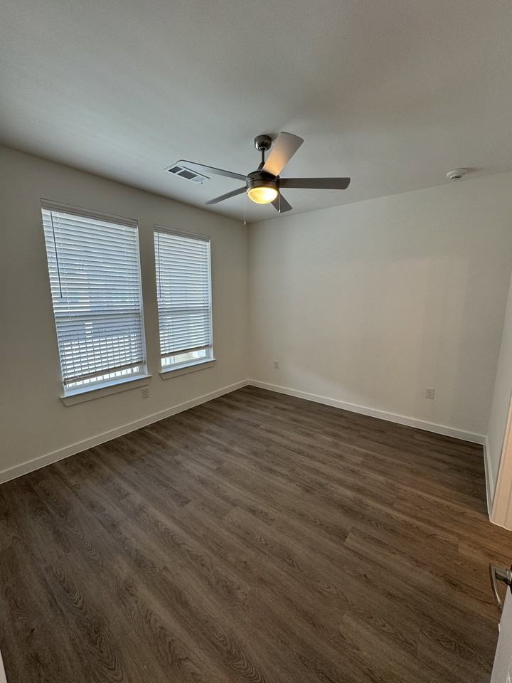 4430 S Legacy Dr #817 - Photo 4 of 8