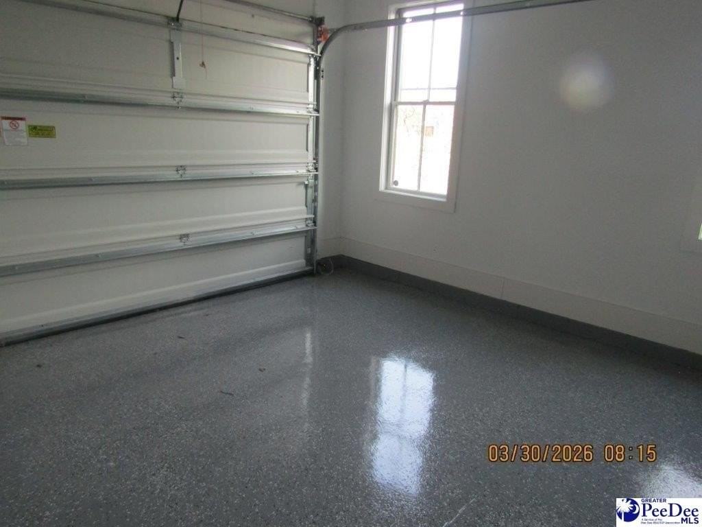 315 Railroad Ave - Photo 7 of 20