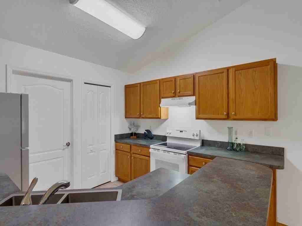 11171 Airport Dr - Photo 3 of 30