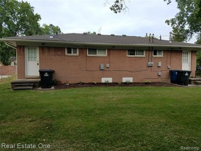 6023 N Globe St - Photo 2 of 9