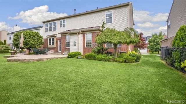 7164 Millrock Ave - Photo 2 of 40