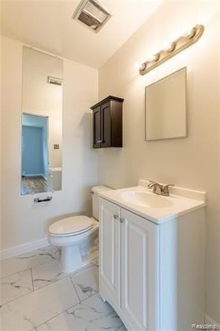 100 W Hickory Grove Rd #B3 - Photo 6 of 11