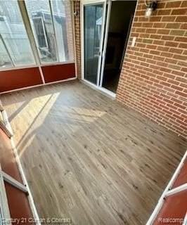 467 S Marie St - Photo 6 of 9