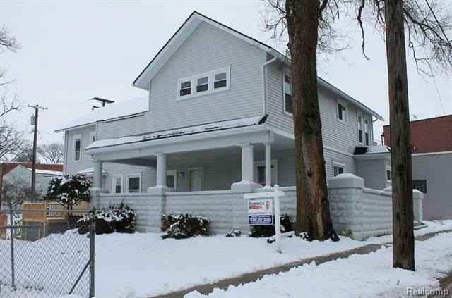 26 Wabash St #3 - Photo 2 of 12