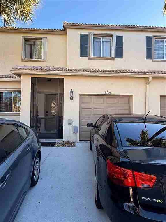 4758 Lago Vista Dr - Photo 2 of 24