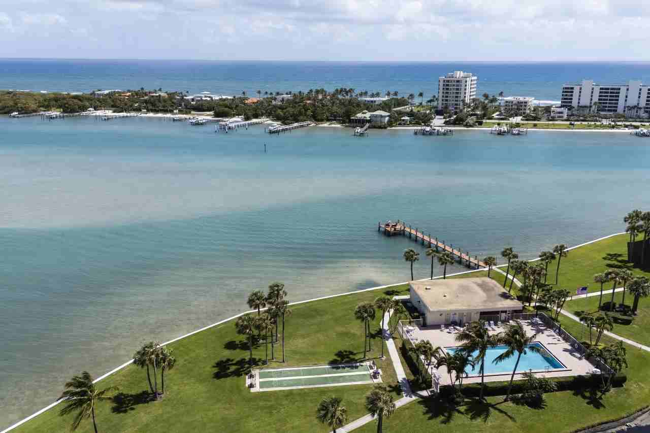 200 Intracoastal Pl Apt 507 - Photo 4 of 31