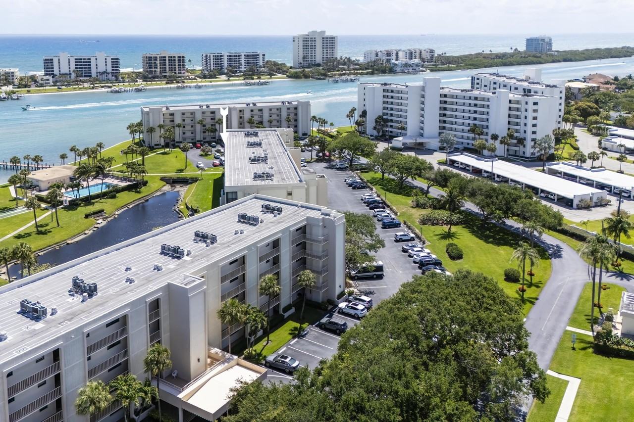 200 Intracoastal Pl Apt 507 - Photo 6 of 31