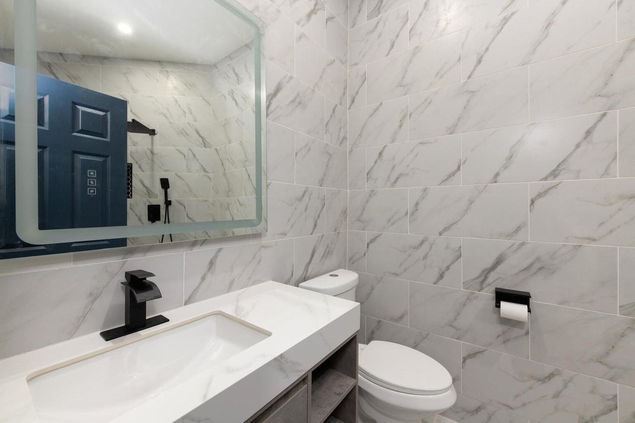 249 Nw Bentley Cir - Photo 7 of 19