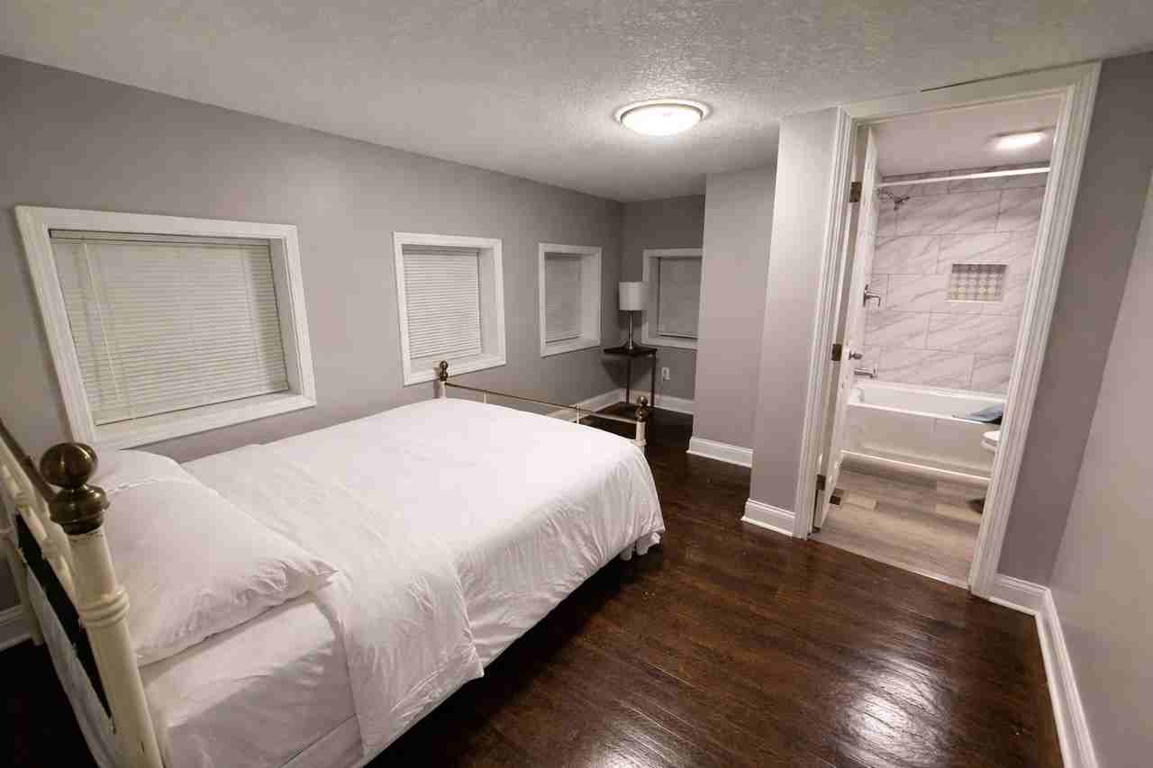 Park Ave - Photo 5 of 16