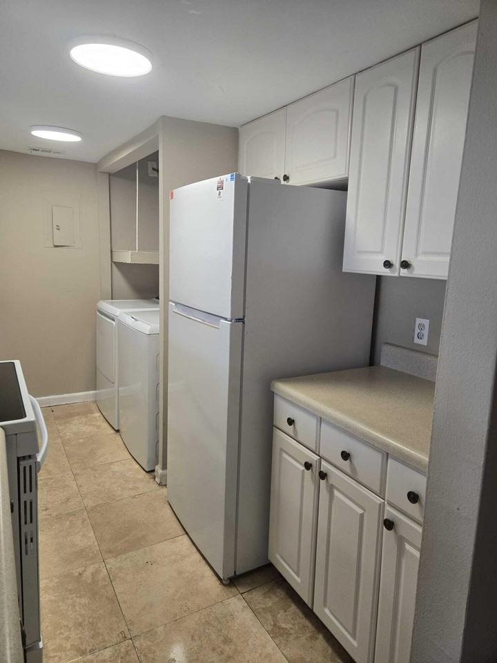 4451 Treehouse Ln #18E - Photo 3 of 15