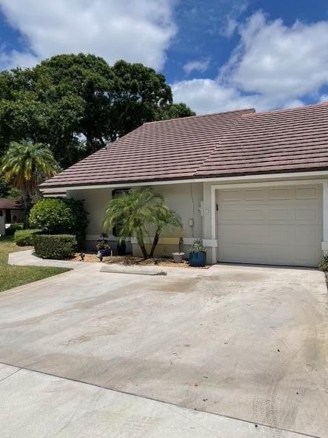 800 Kintyre Ct - Photo 4 of 31