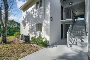 1141 Lake Victoria Dr Apt A #Apt A - Photo 1 of 1