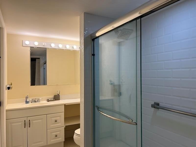 1807 Fairview Villas Dr Apt 3 - Photo 5 of 9