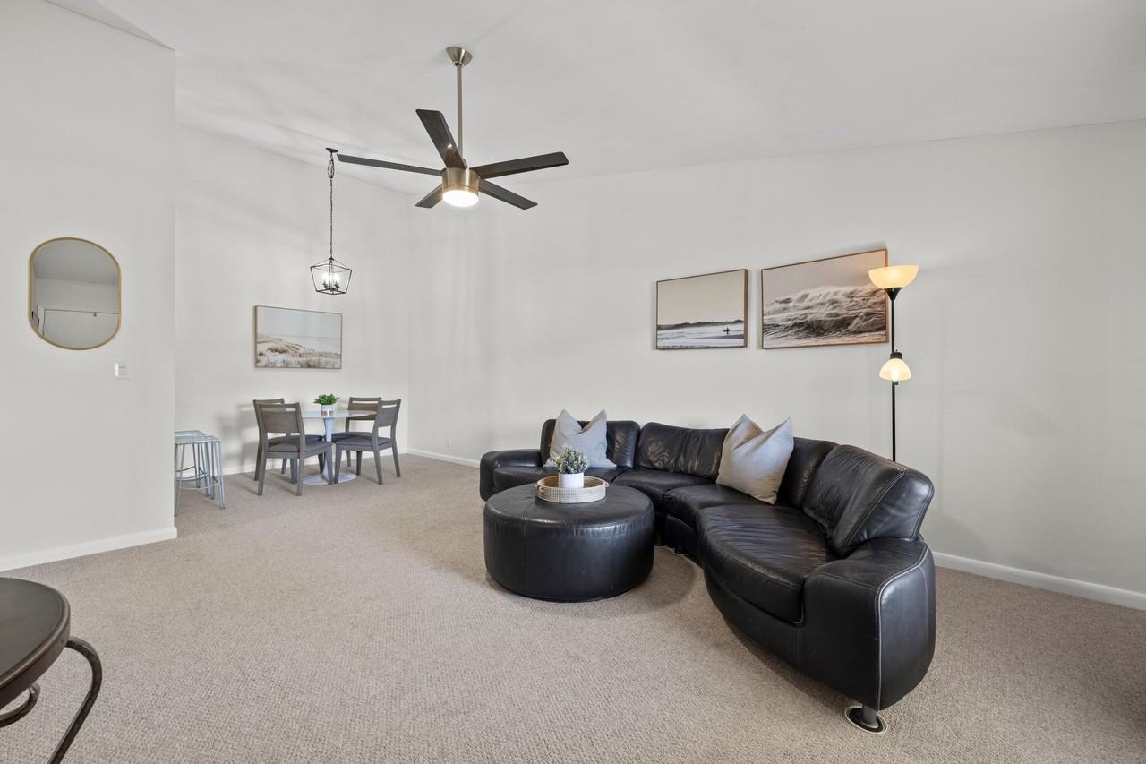 6543 Chasewood Dr #G - Photo 3 of 18