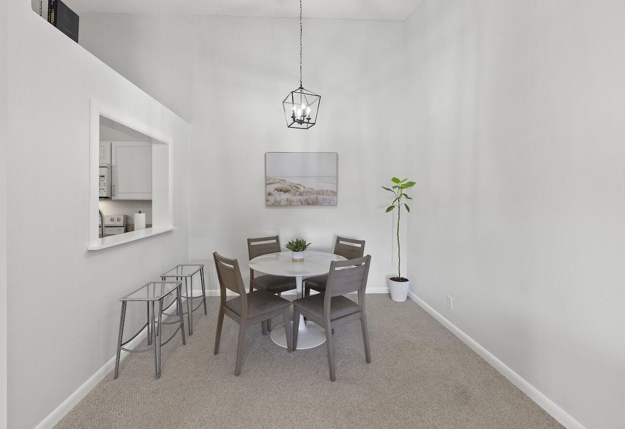 6543 Chasewood Dr #G - Photo 5 of 18