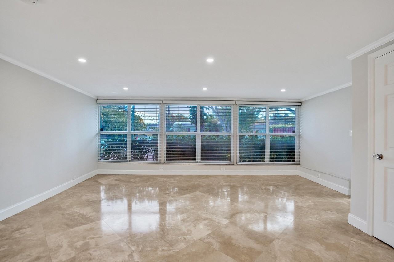 1145 Ne 12th Ave - Photo 4 of 50