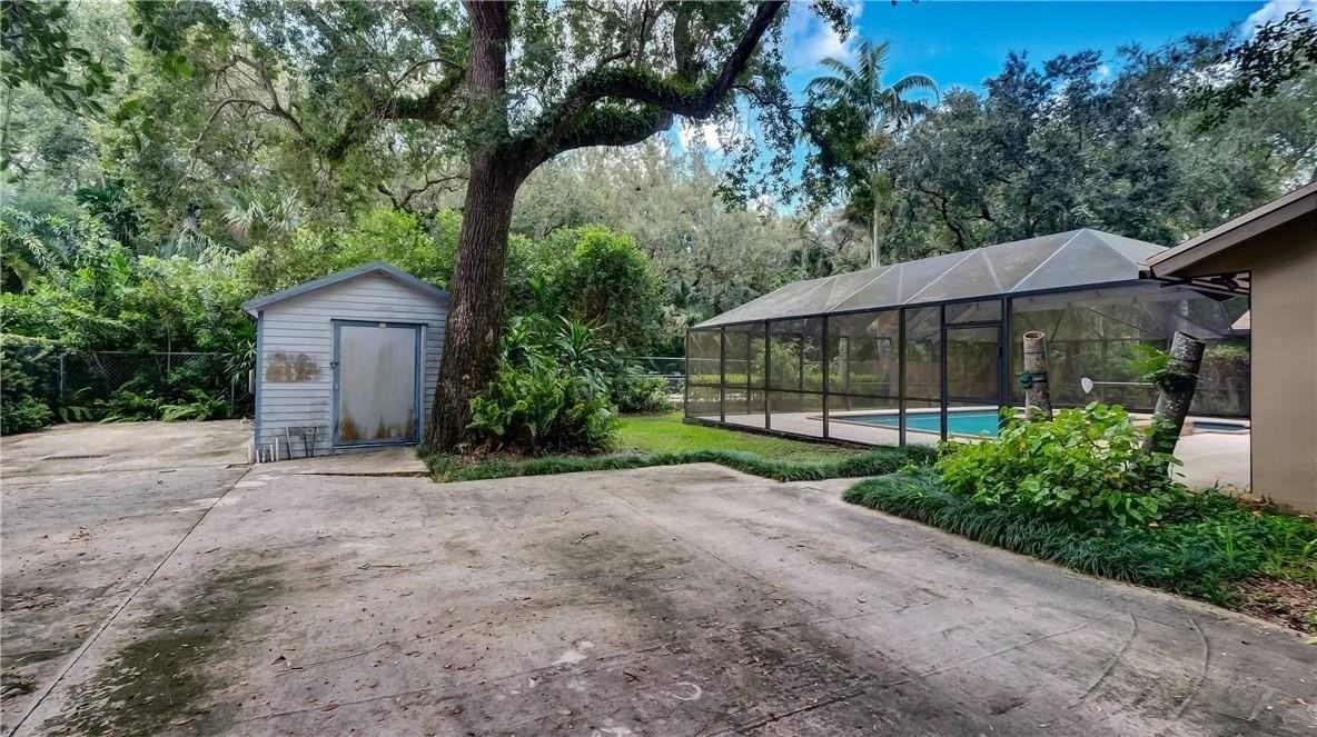 10890 Sw 83rd Ave - Photo 5 of 45