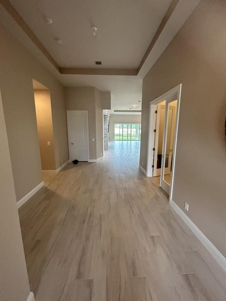 9908 Timber Creek Way - Photo 4 of 22