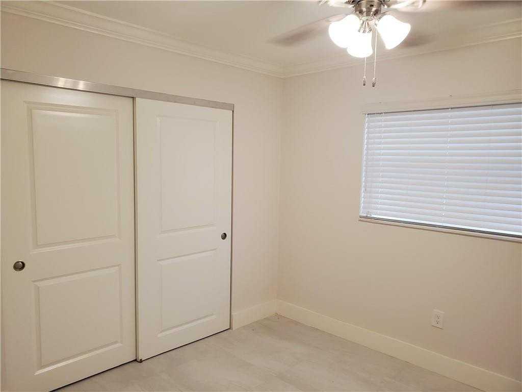 9632 Sw 12th Ct - Photo 7 of 12