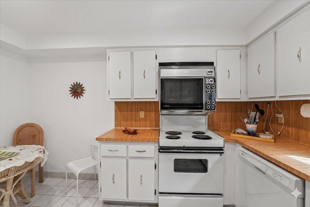 16251 Golf Club Rd #312 - Photo 6 of 26