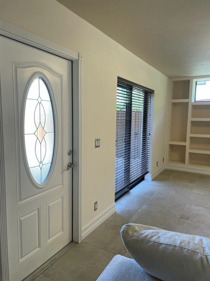 22976 Oxford Pl - Photo 3 of 50