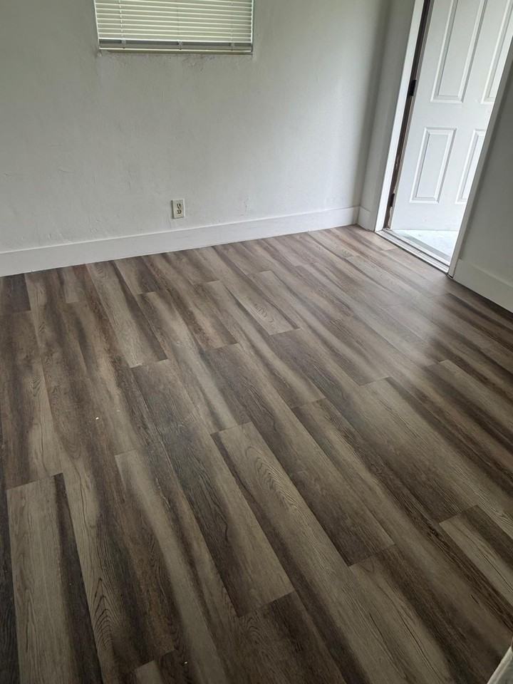 5521 Sw 34th St Unit 2 - Photo 5 of 13