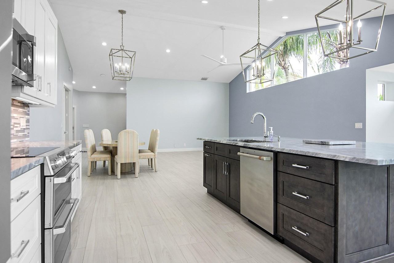 801 Sabal Palm Ln - Photo 6 of 25