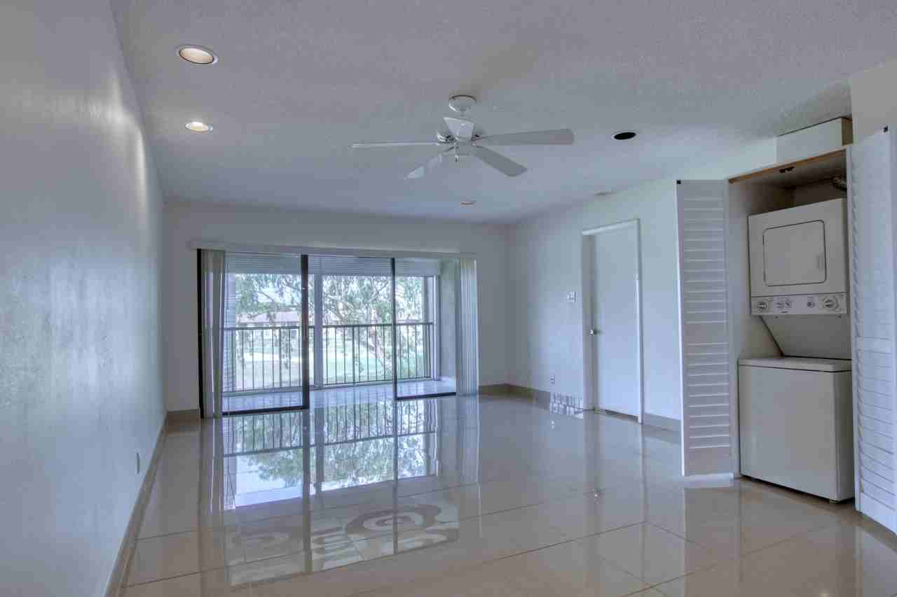 4471 Luxemburg Ct Apt 301 - Photo 7 of 16