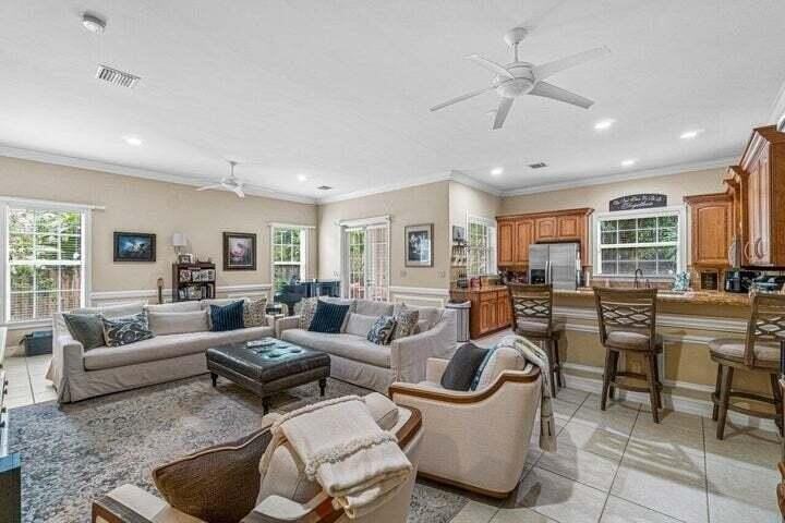 3117 Florida Blvd - Photo 2 of 24