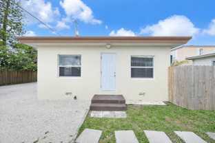 1744 Madison St #1 - Photo 1 of 1