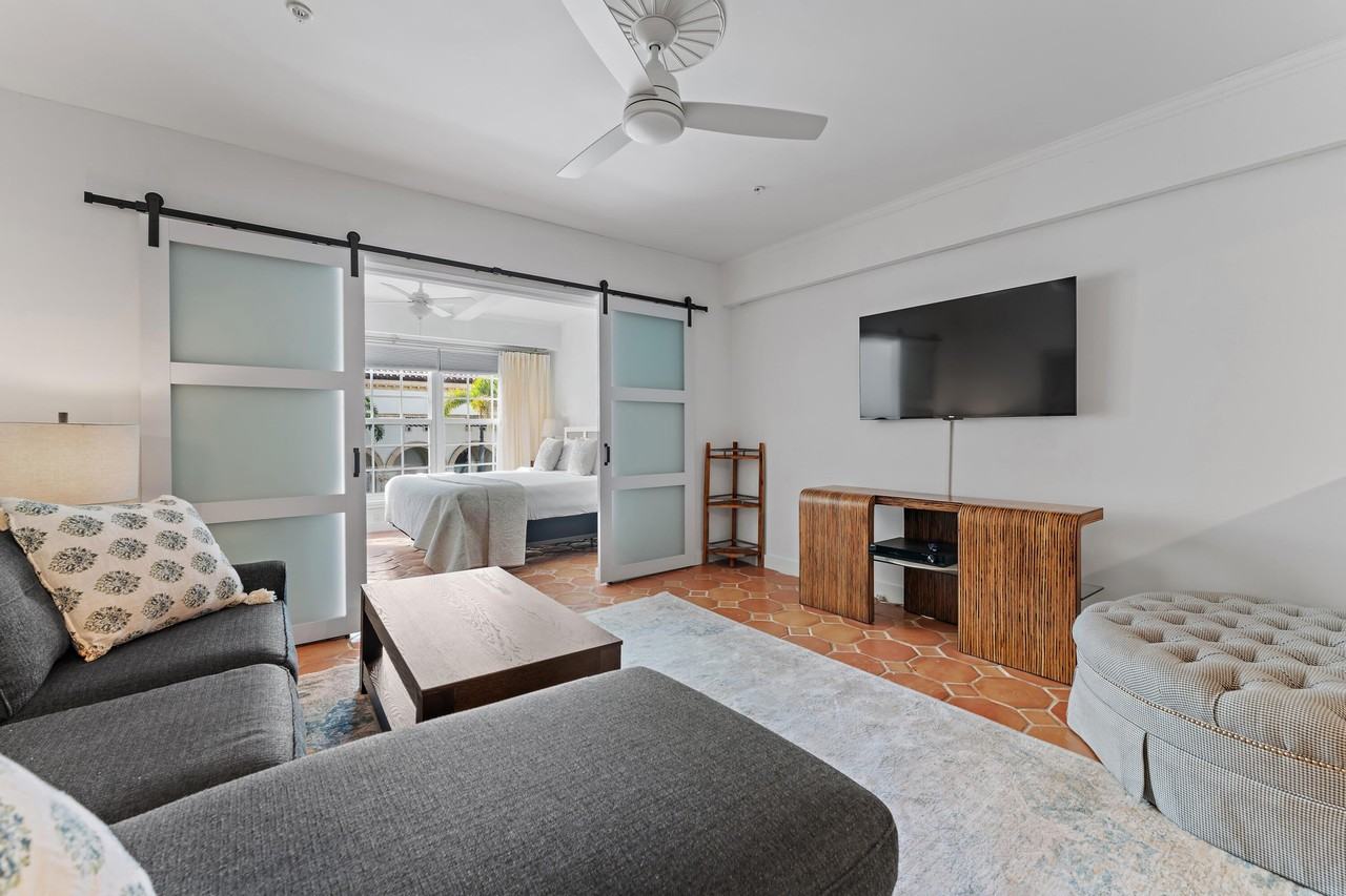 235 Sunrise Ave #1107-1108 - Photo 2 of 28