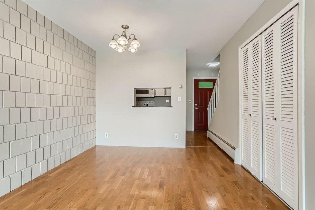 380 Ramsey St #6B - Photo 3 of 10