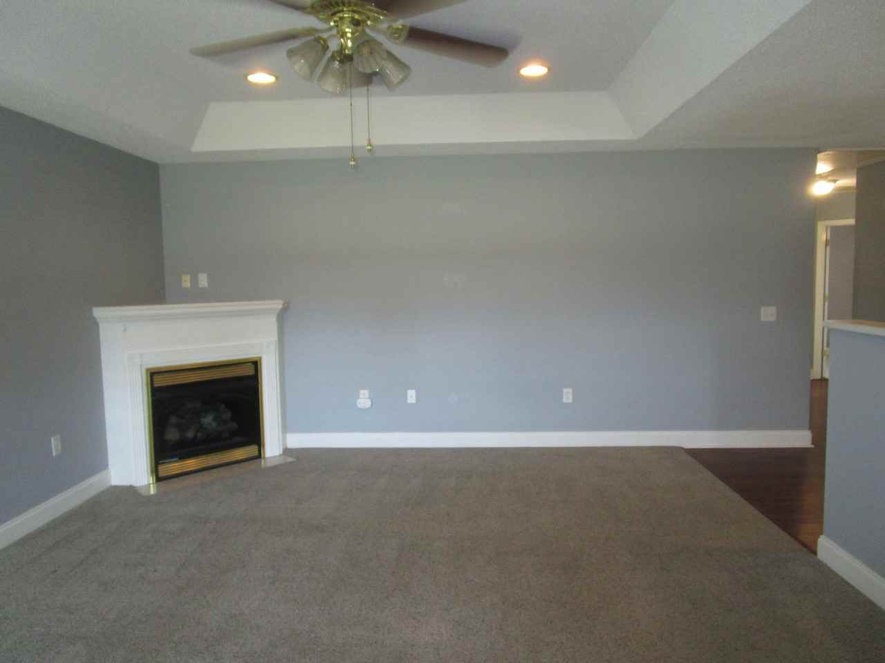 601 Brushwood Dr - Photo 2 of 18