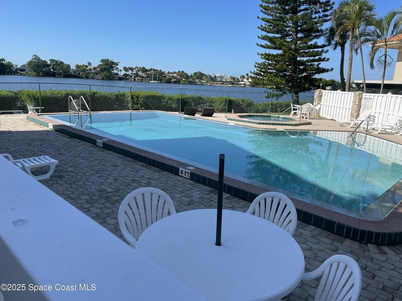 12 Marina Isles Blvd - Photo 3 of 40