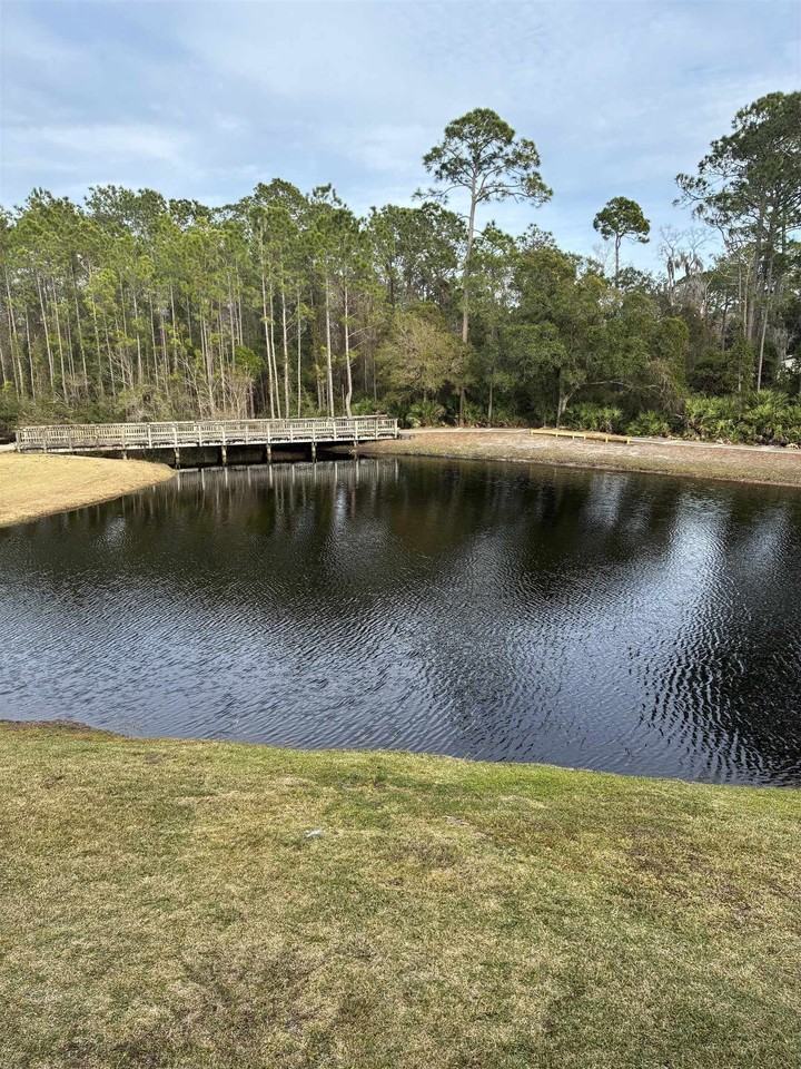 510 Florida Club Blvd #206 - Photo 3 of 20