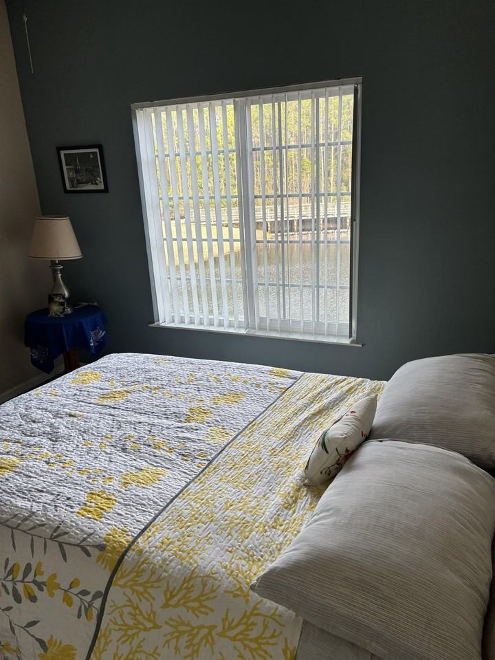 510 Florida Club Blvd #206 - Photo 5 of 20