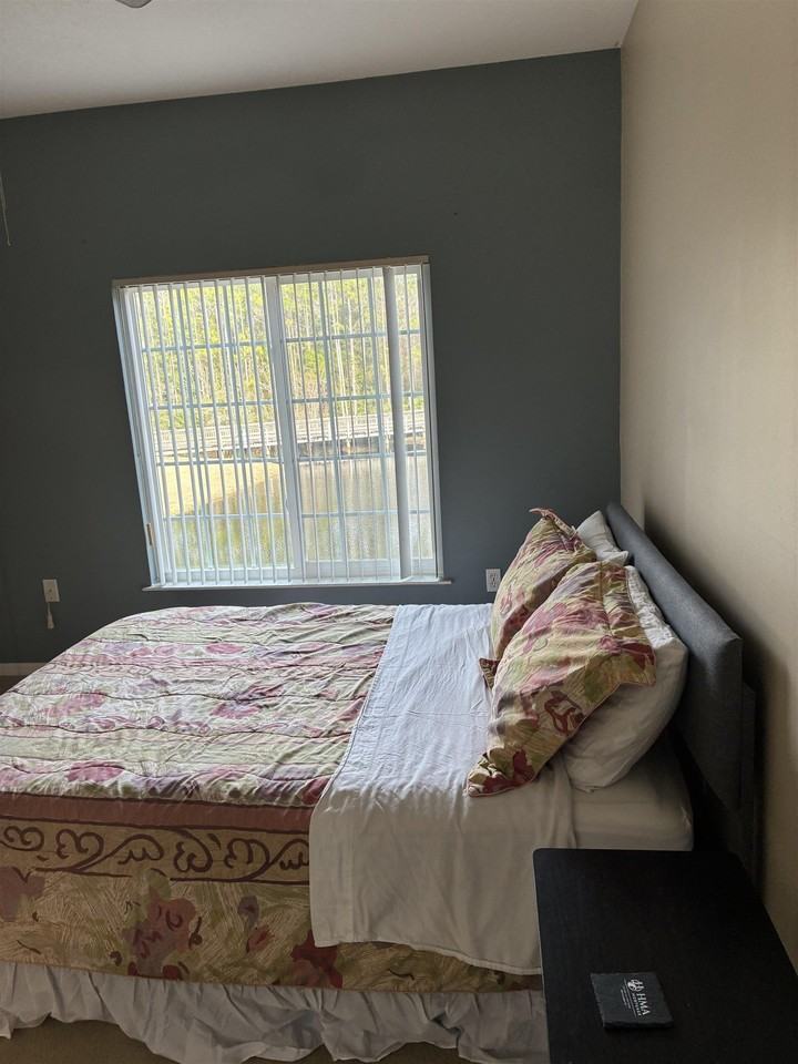 510 Florida Club Blvd #206 - Photo 6 of 20