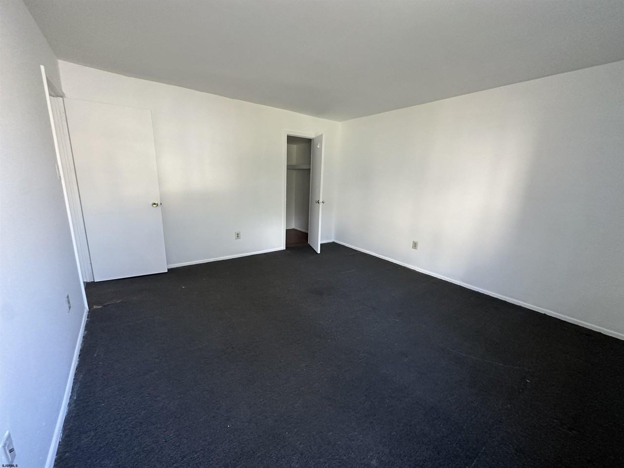 2734 Evergreen Ct - Photo 6 of 8