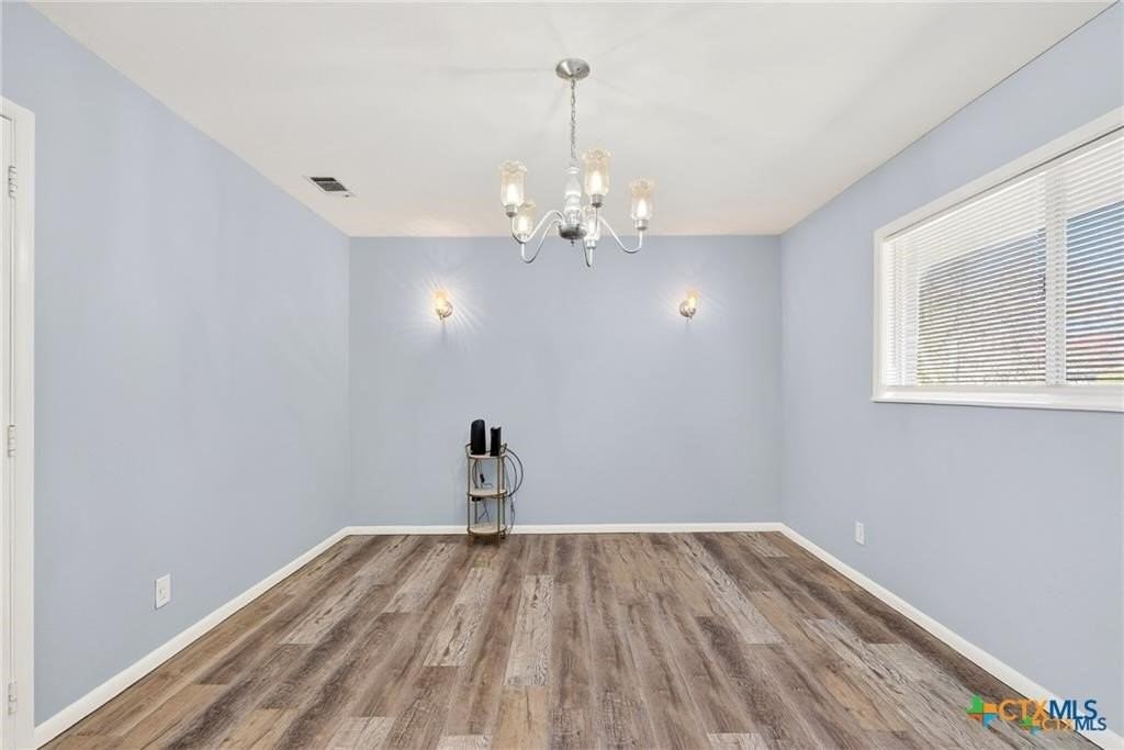 1305 Arkansas Ave - Photo 7 of 16